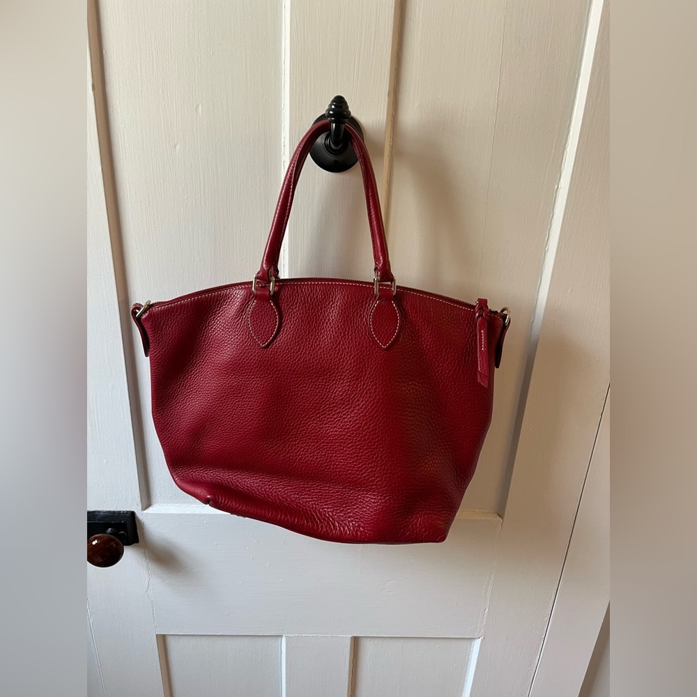 Dooney & Bourke Dillen Double Pocket Satchel Leather Tomato Red Shoulder Strap - Picture 3 of 14